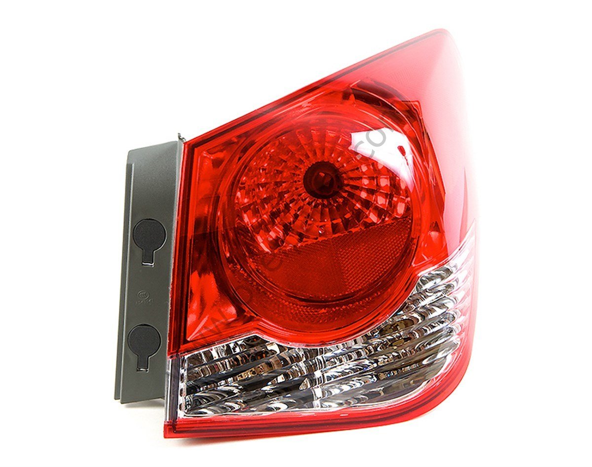 Chevrolet Cruze Sedan Kasa Dış Sol Stop İTHAL